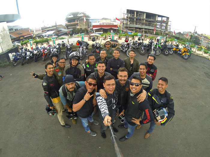 merajut-keakraban-diatas-dua-roda