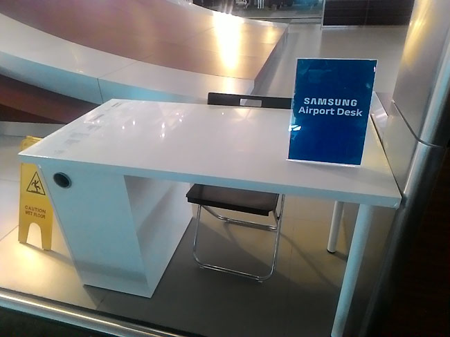 samsung-buka-gerai-penukaran-galaxy-note-7-di-bandara-soekarno-hatta