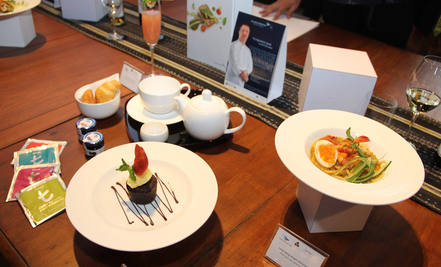 tingkatkan-layanan-bagi-premium-customer-garuda-indonesia-bersama-bni-luncurkan-star-chef-dan-bni-mastercard-world