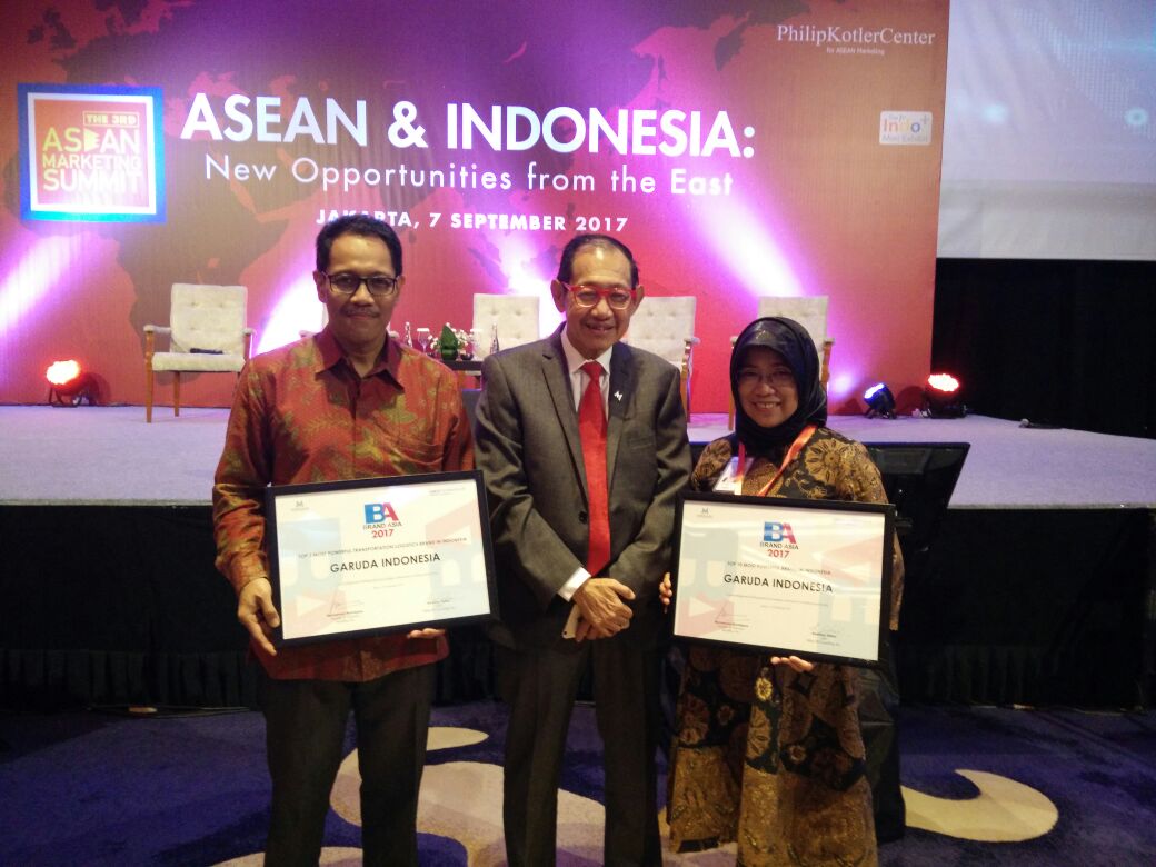 garuda-indonesia-raih-penghargaan-top-10-most-powerful-brand-in-indonesia-dan-top-3-most-powerful-transportationlogistics-brand-in-indonesia
