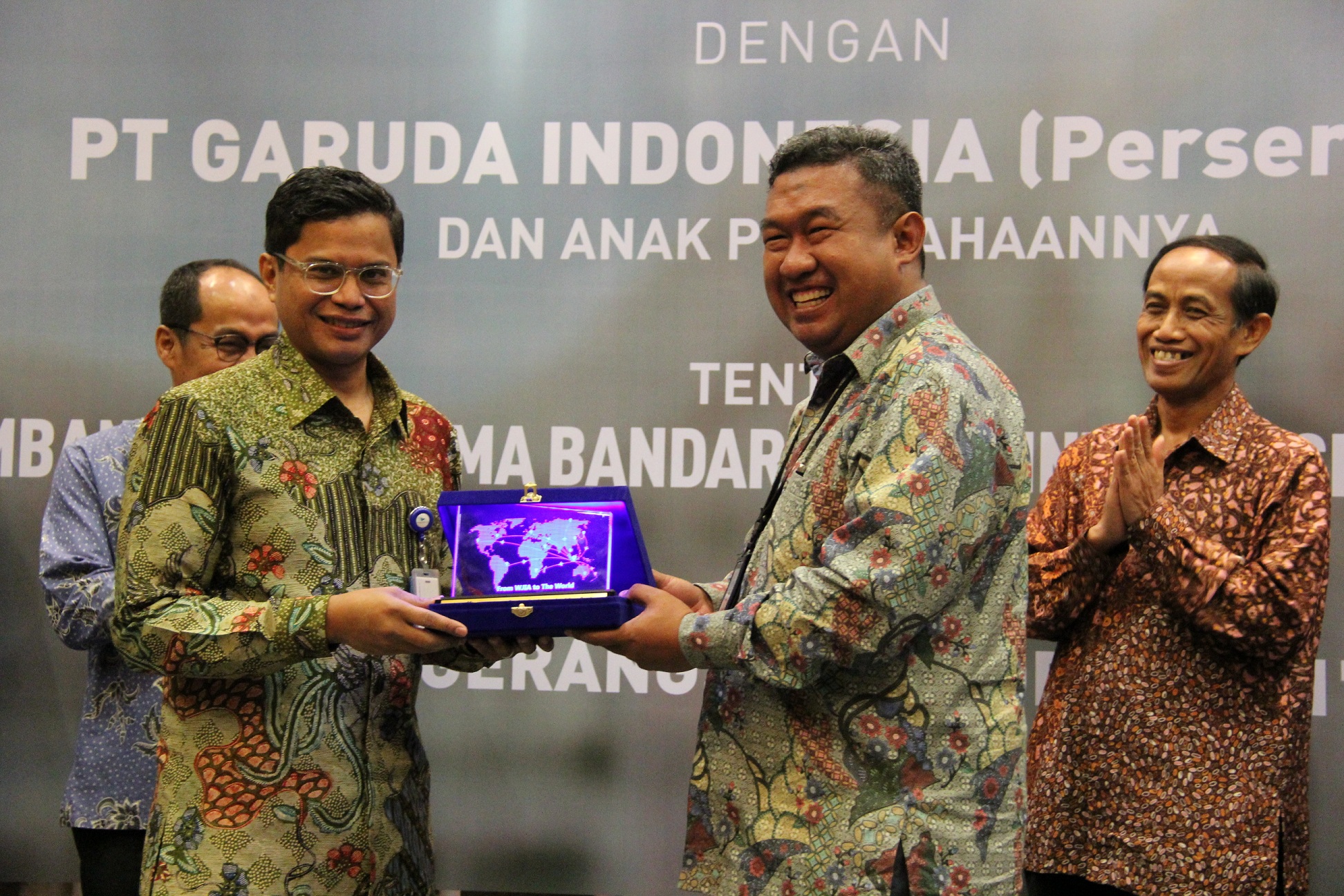 garuda-indonedia-group-tandatangani-kerjasama-dengan-bijb