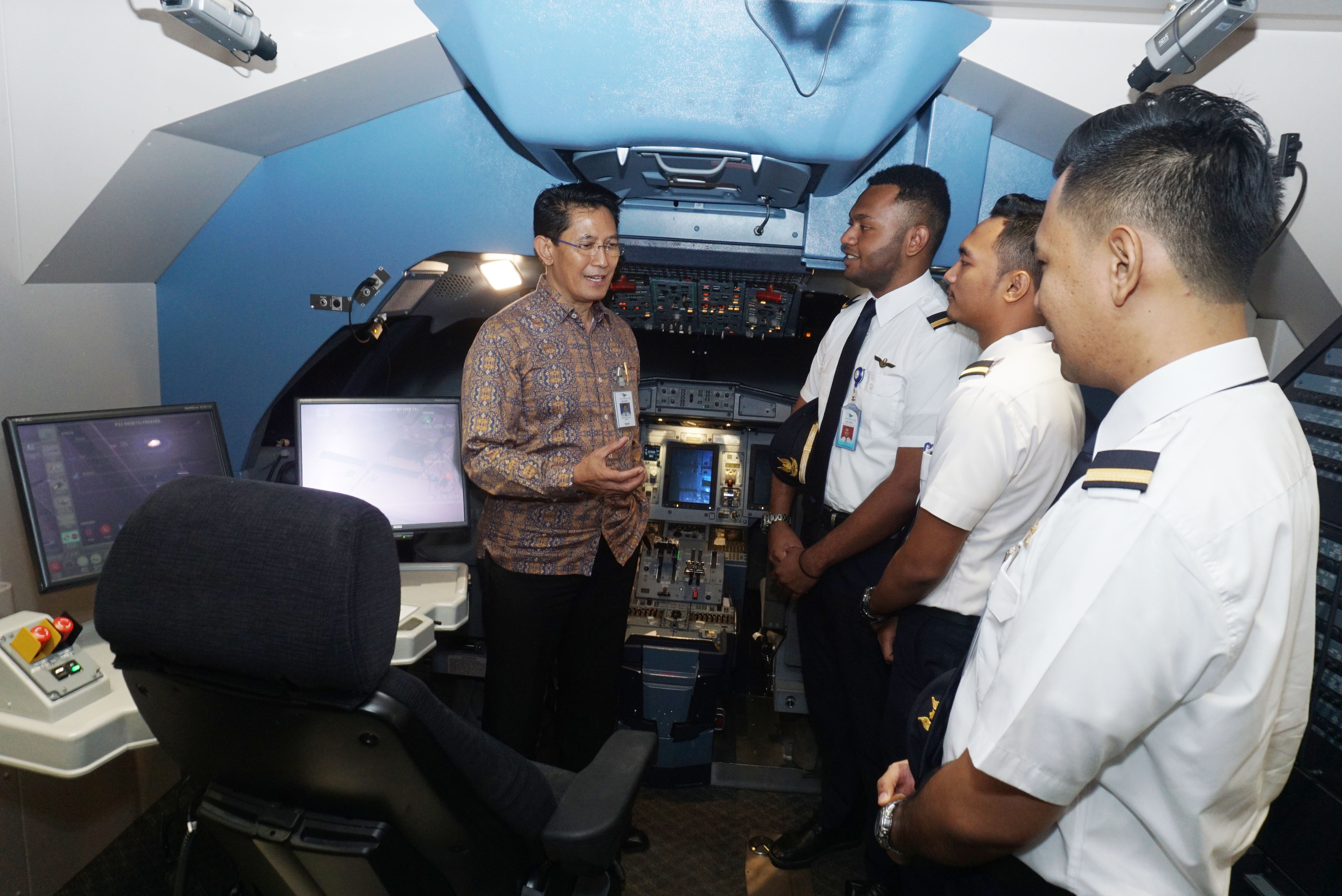 lowongan-pilot-garuda-indonesia-cek-persyaratannya