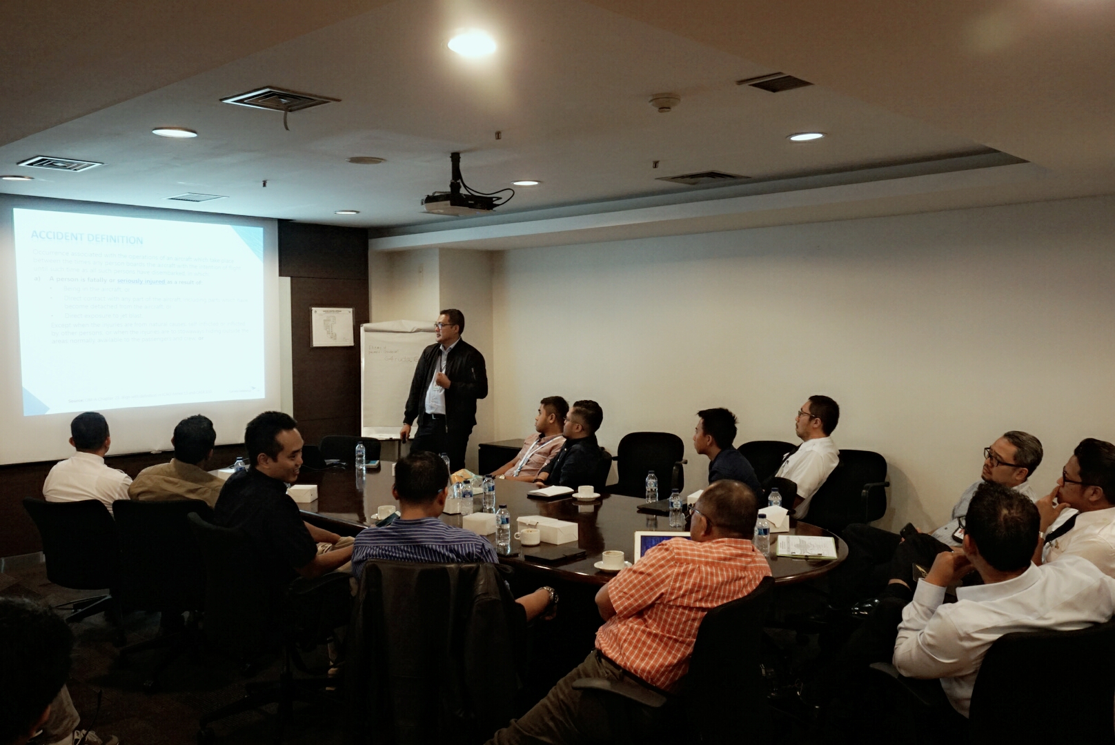 apg-gelar-seminar-safety