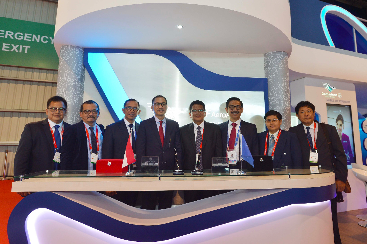 hari-pertama-singapore-airshow-2018-perkuat-bisnis-garuda-indonesia-group