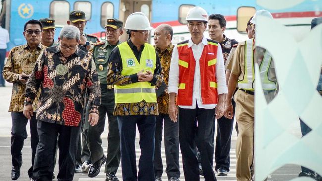 jokowi-tinjau-pengembangan-bandara-soedirman-purbalingga